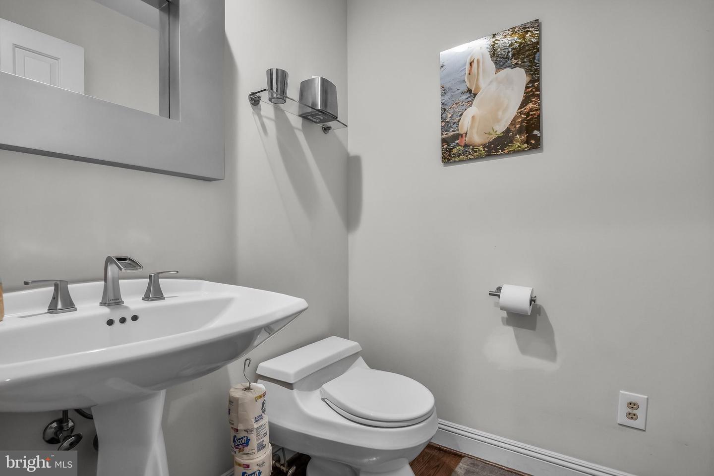 1 Braddocks Mill Ct Property Photo 37