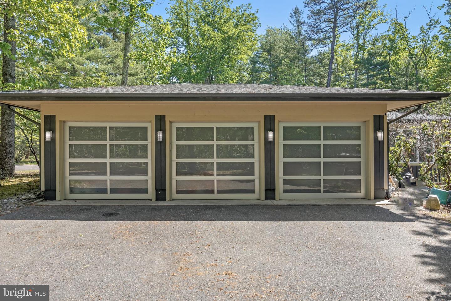 1 Braddocks Mill Ct Property Photo 67