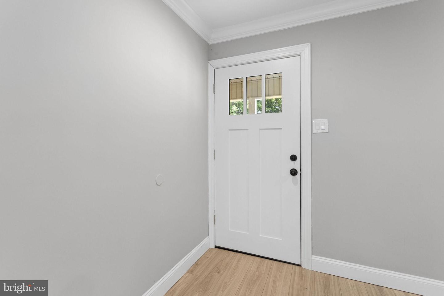 29 Executive Ln Property Photo 6