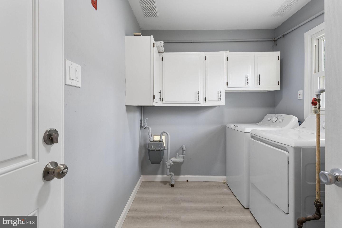 29 Executive Ln Property Photo 18