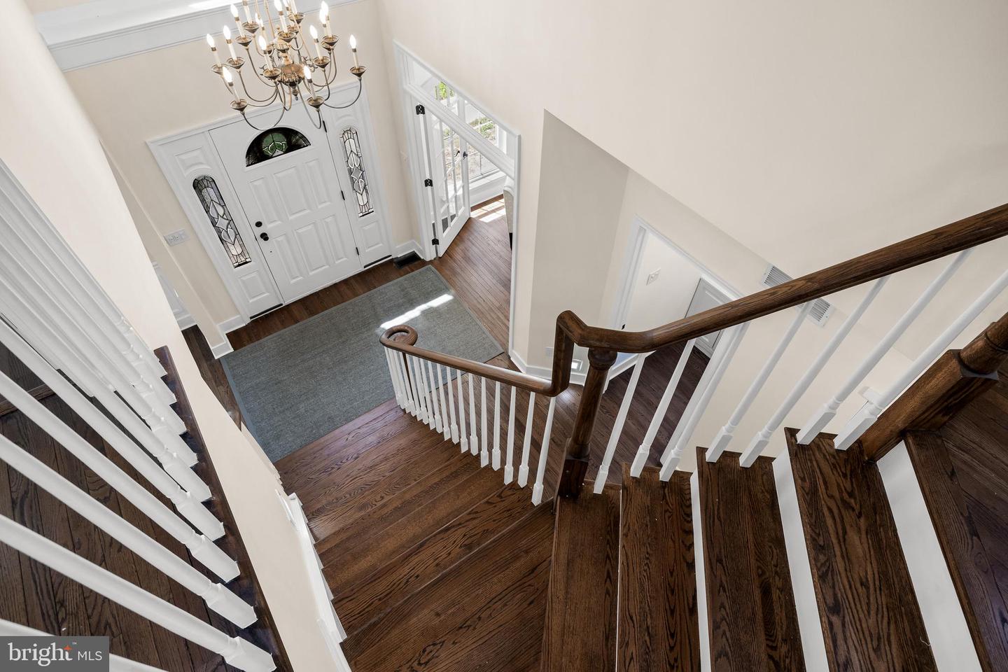 4 Black Pine Ln Property Photo 6