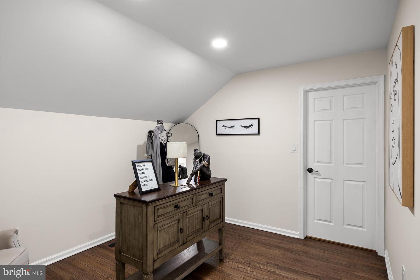 4 Black Pine Ln Property Photo 28