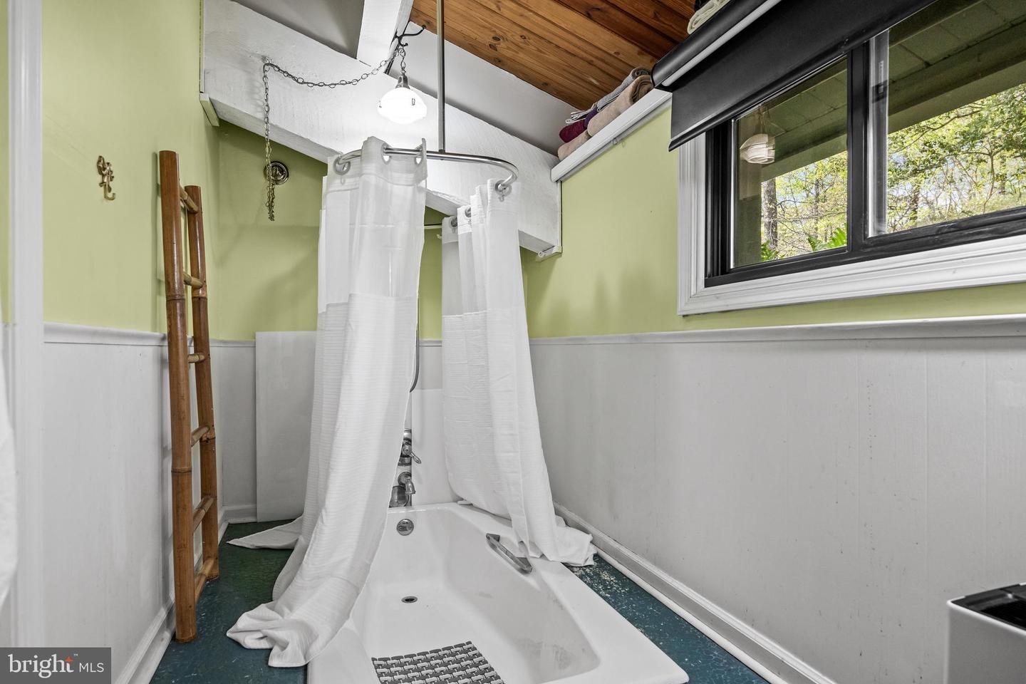 863 Mckendimen Rd Property Photo 27