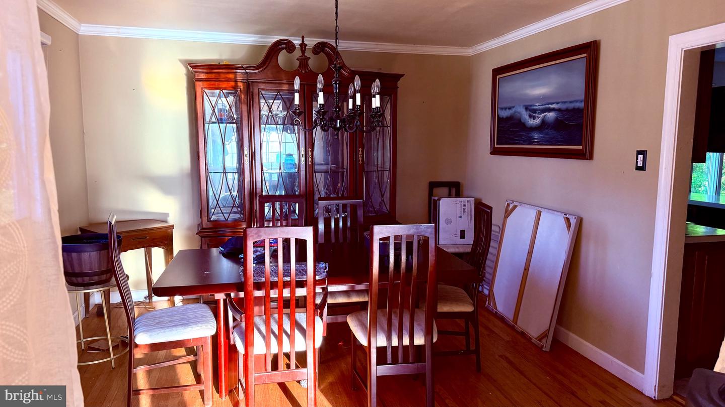 140 Jacqueline Ave Property Photo 3