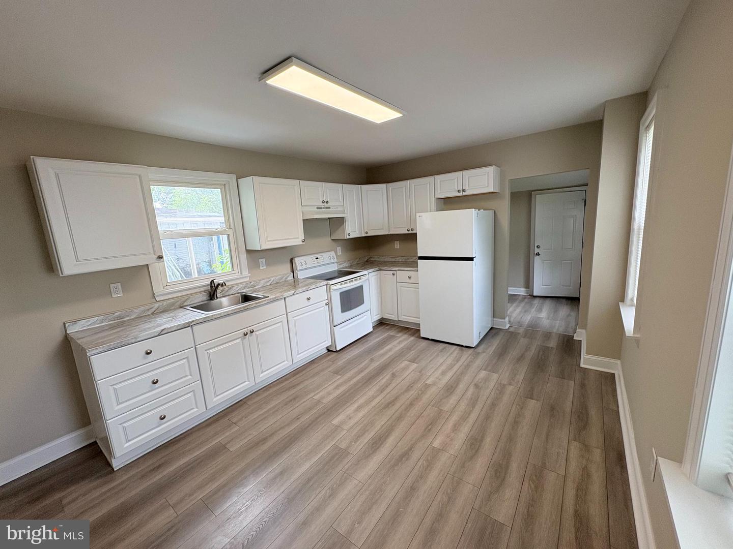 806 High St Property Photo 16