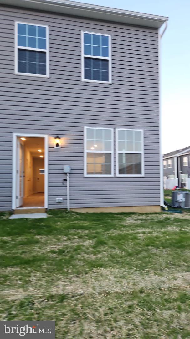 12 Eleanor Ln Property Photo 31