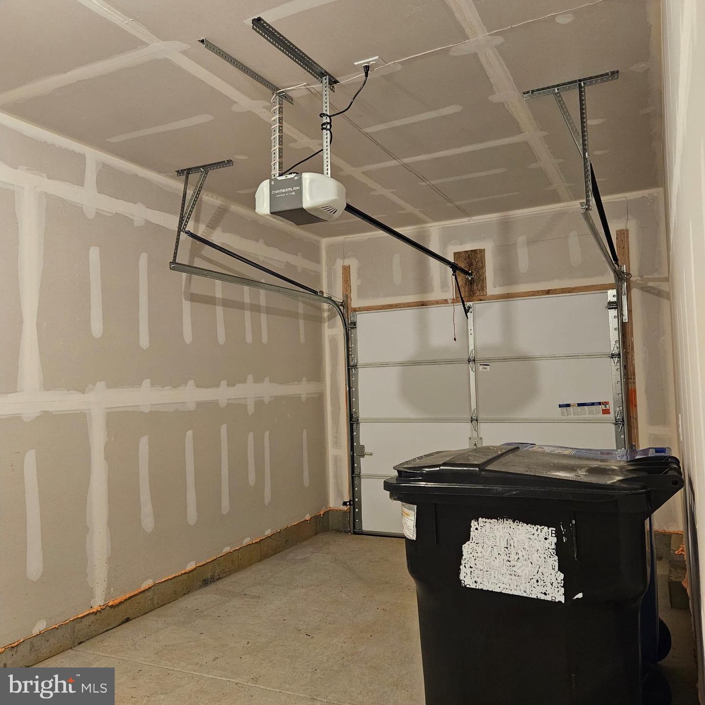 12 Eleanor Ln Property Photo 34