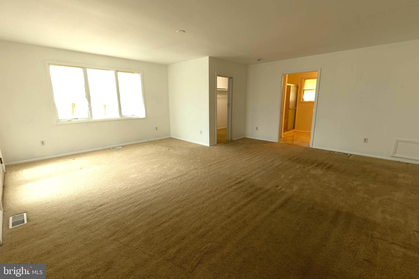 7 Lansdowne Rd Property Photo 6