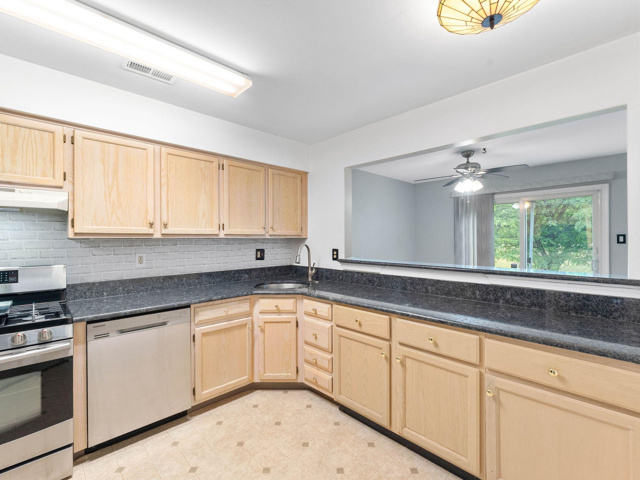 5 Larkspur Ct Property Photo 7