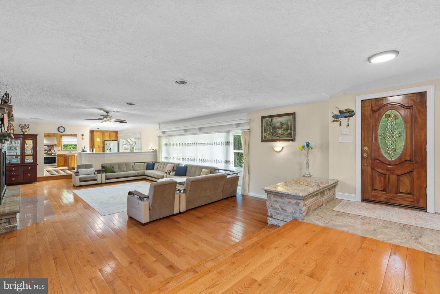 605 8th St Property Photo 11