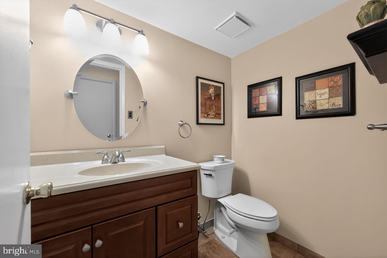 348 Shady Ln Property Photo 19