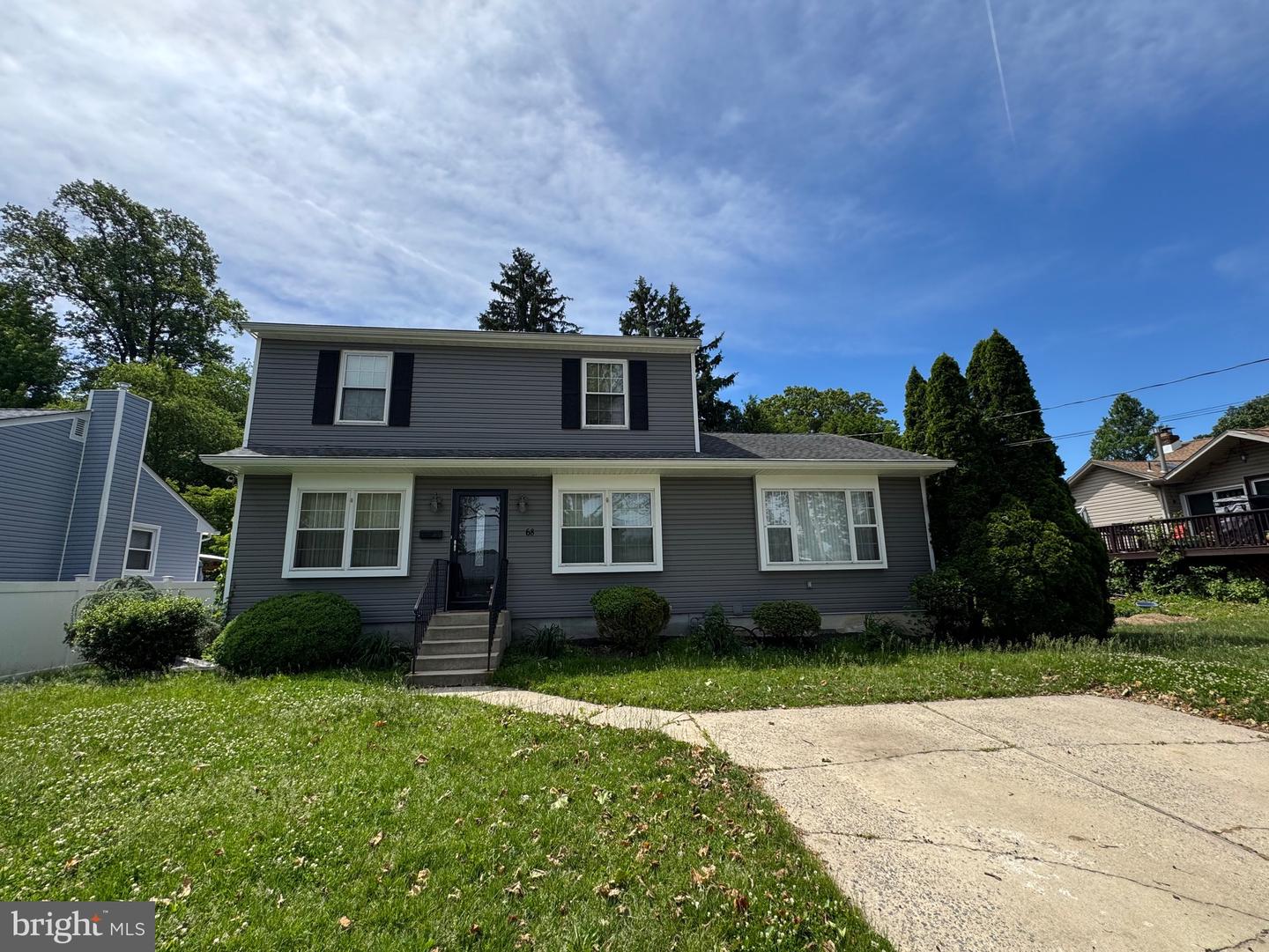 68 THOMAS AVE