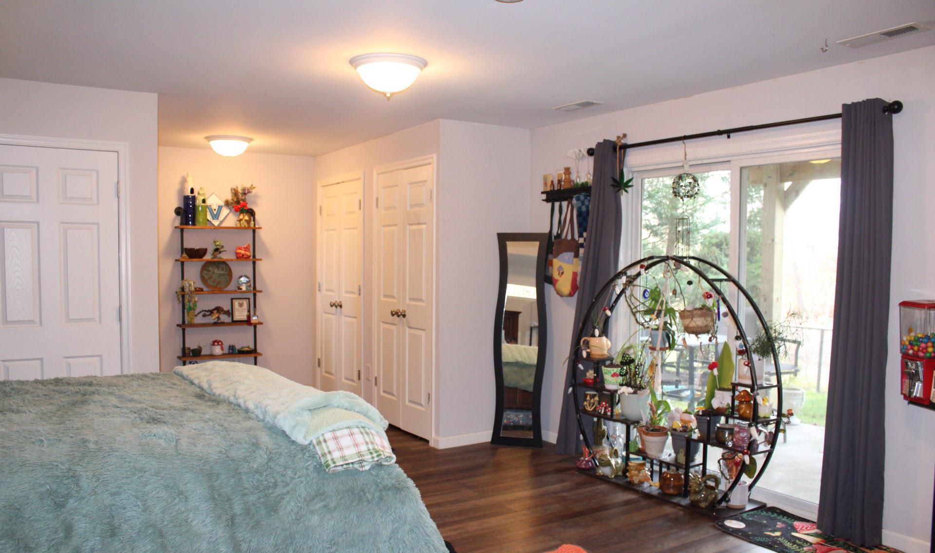 1536 Jason Dr Property Photo 4
