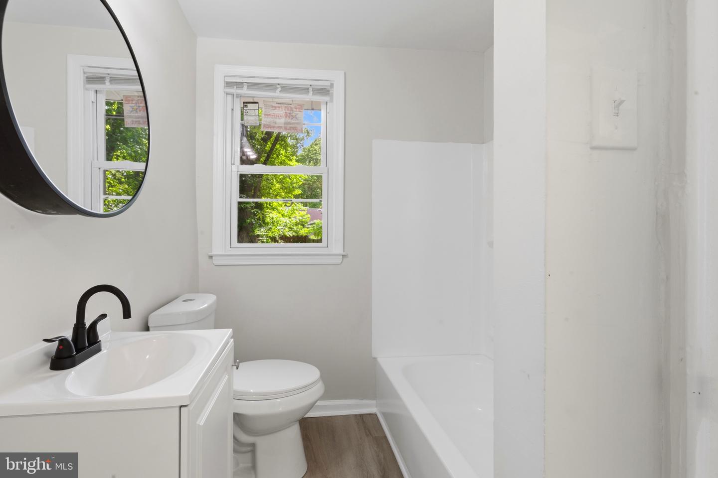 161 Kinsley Rd Property Photo 10