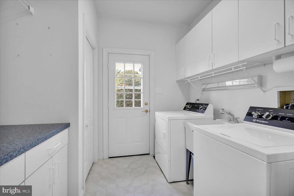 735 Hartford Rd Property Photo 28