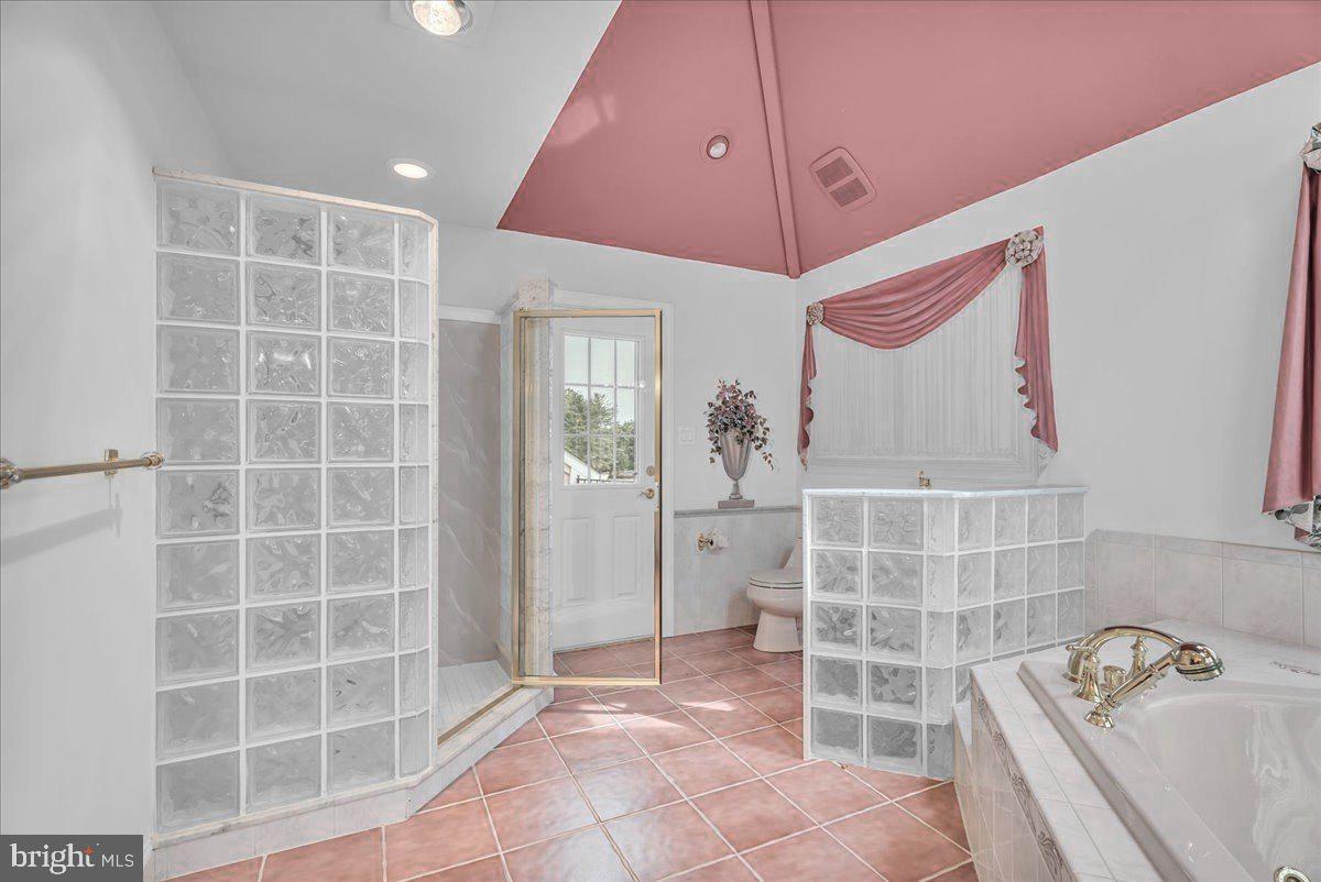 735 Hartford Rd Property Photo 31