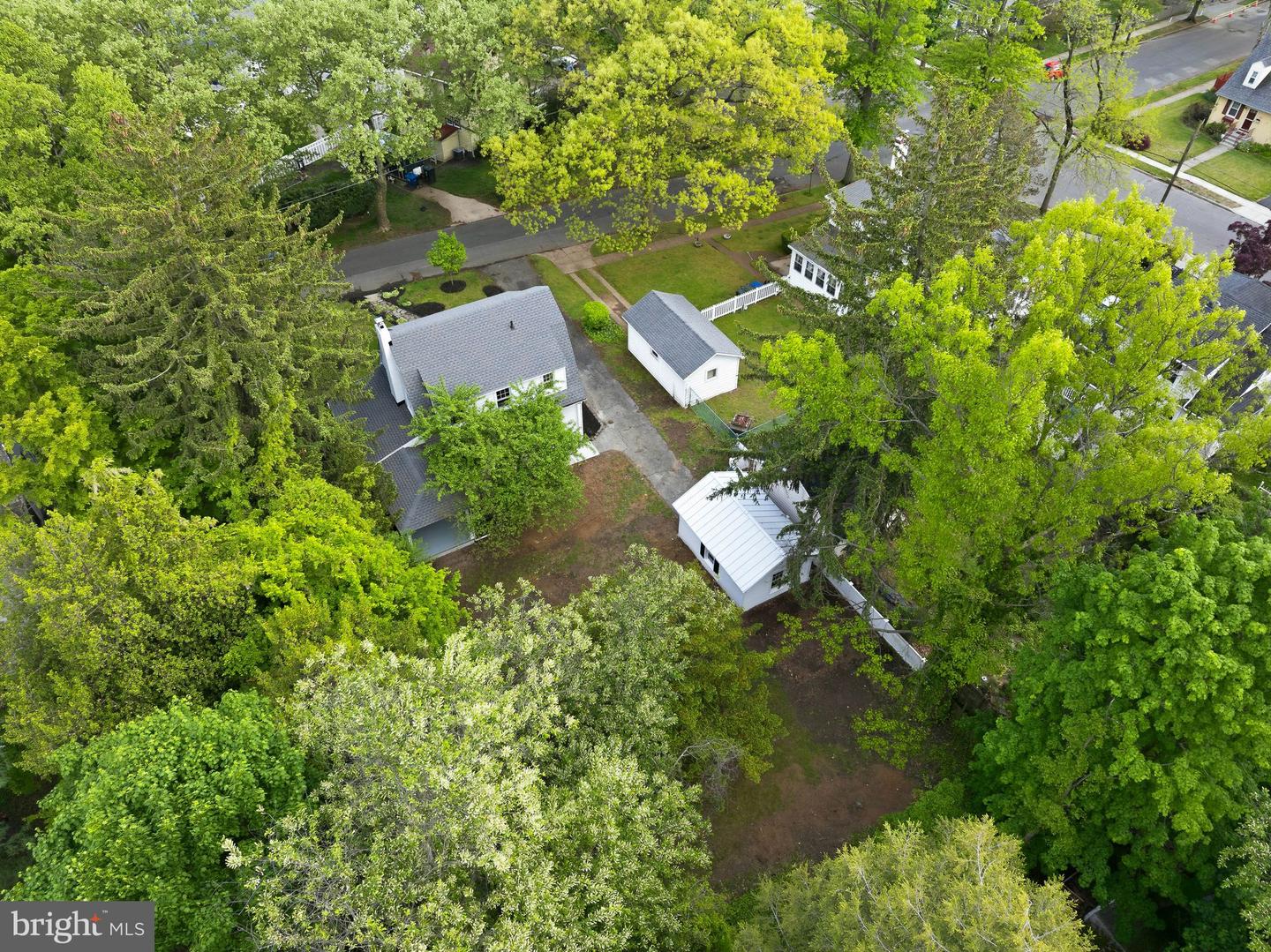 4 2nd St Property Photo 36