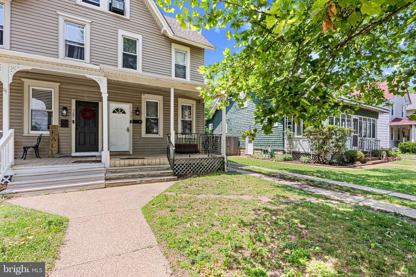 725 Morgan Ave Property Photo 5
