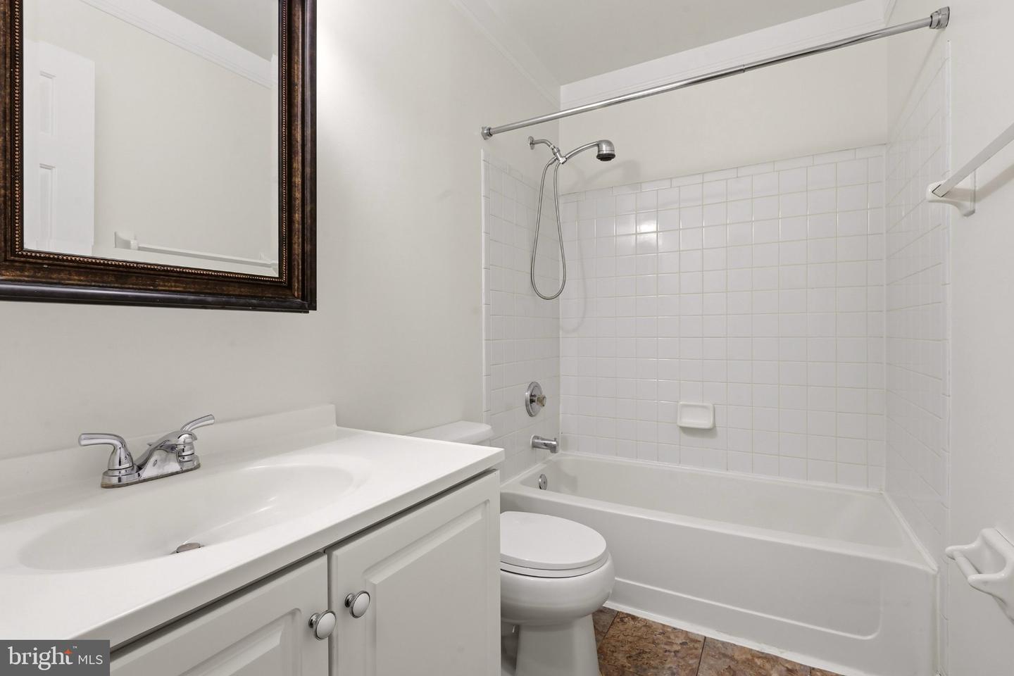 7802 Normandy Dr Property Photo 16