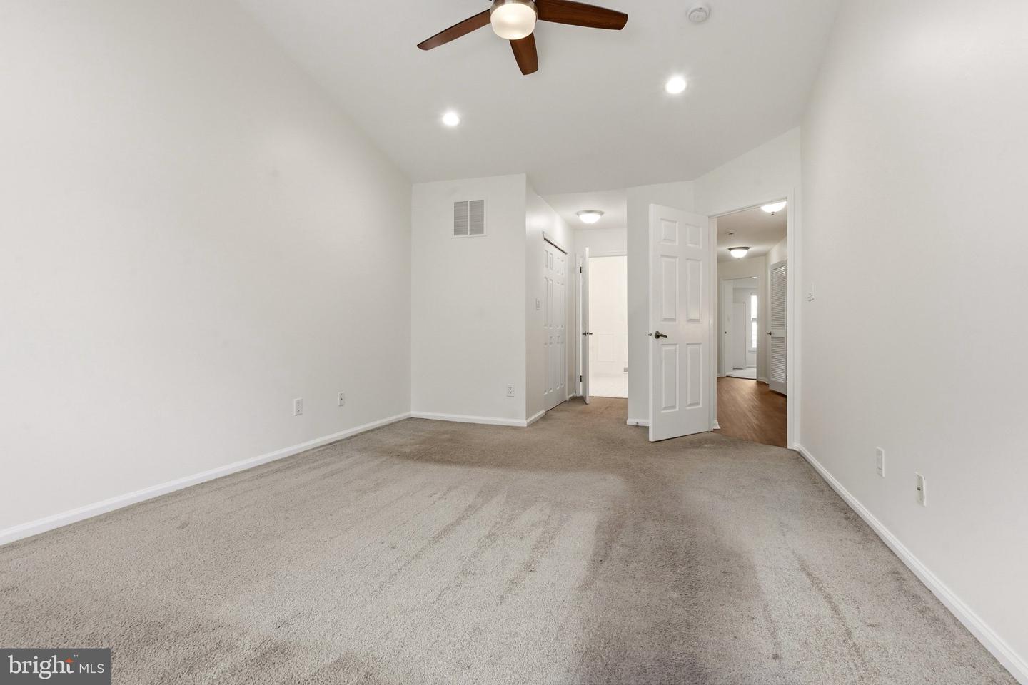 7802 Normandy Dr Property Photo 19