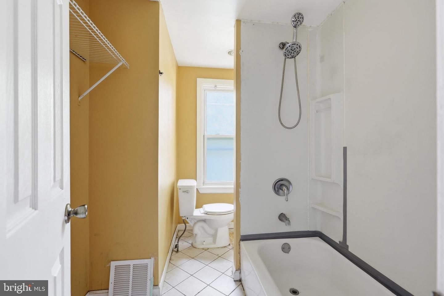 910 Columbus Rd Property Photo 15