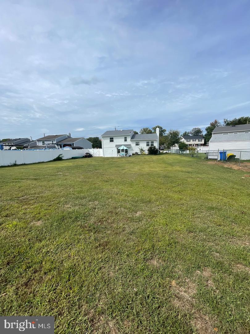 218 Hendrickson Ave Property Photo 10
