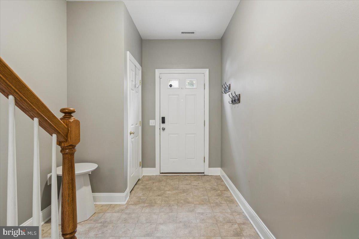 602 Cinnaminson St Property Photo 5