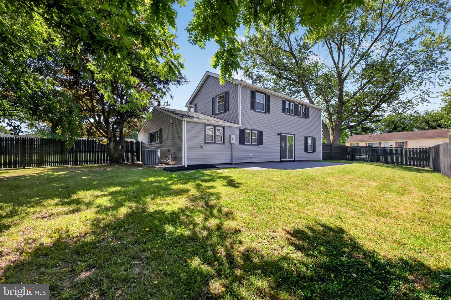 47 Primrose Ln Property Photo 4