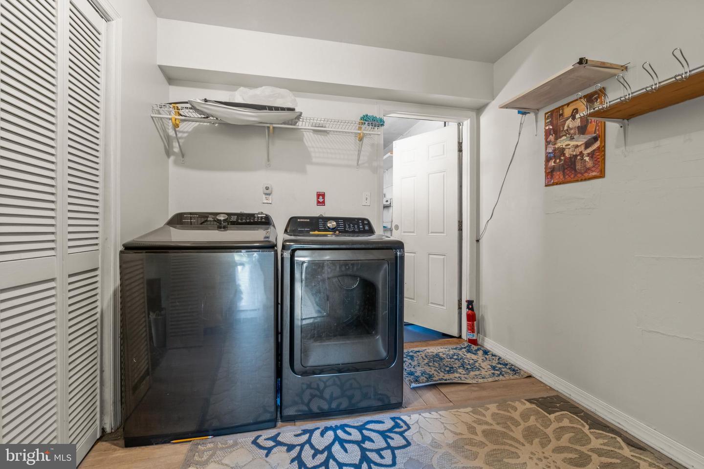 10 Bently Ln Property Photo 7