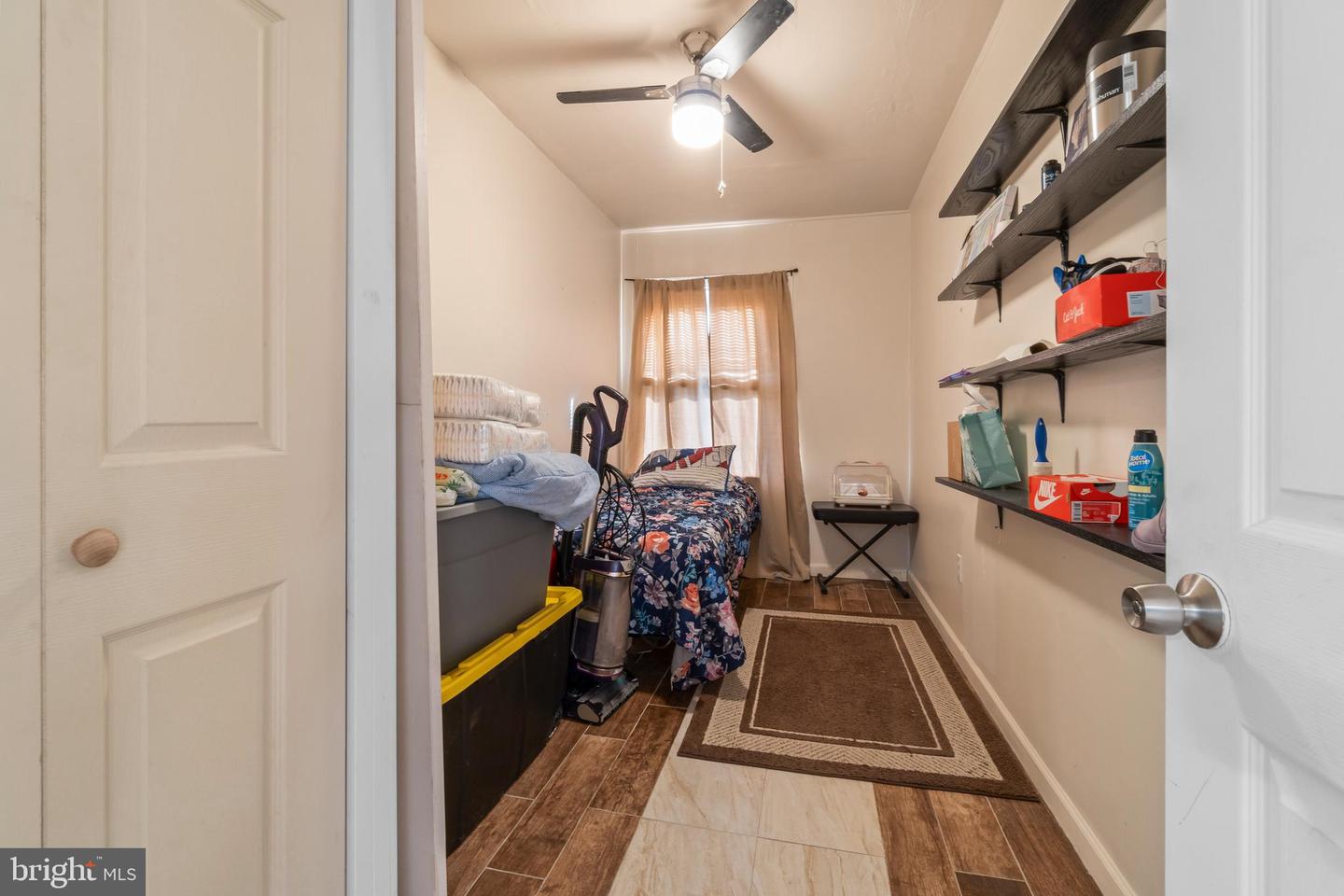 10 Bently Ln Property Photo 11