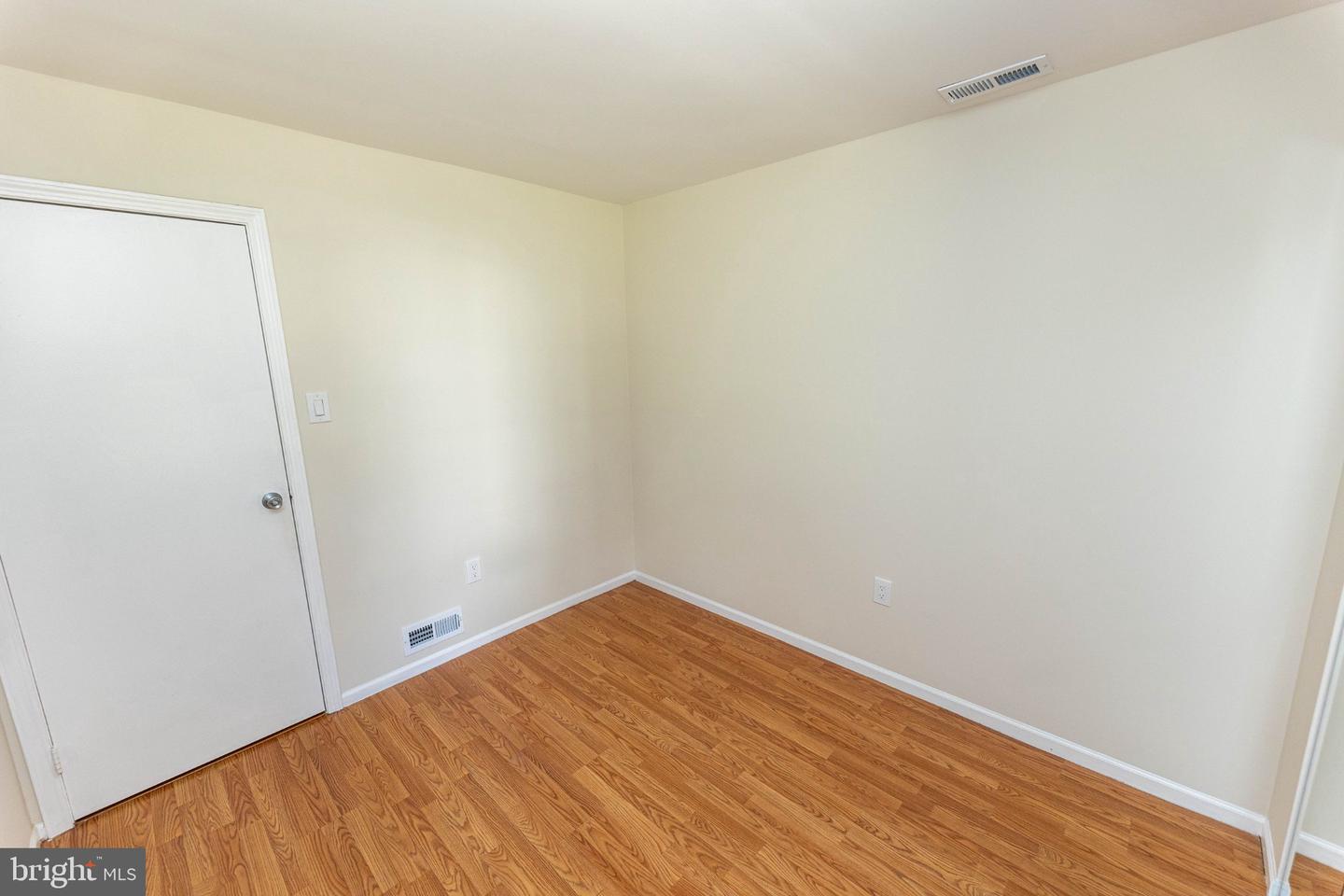 6 Chelmsford Ct Property Photo 31