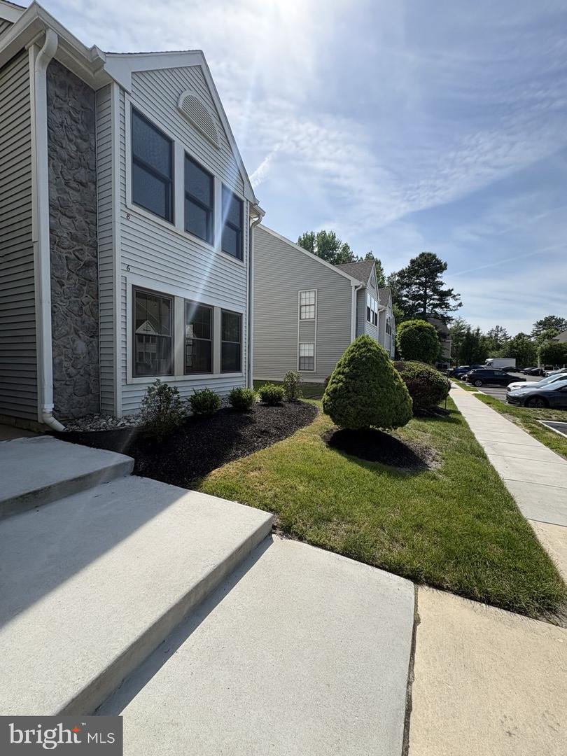 6 Chelmsford Ct Property Photo 43