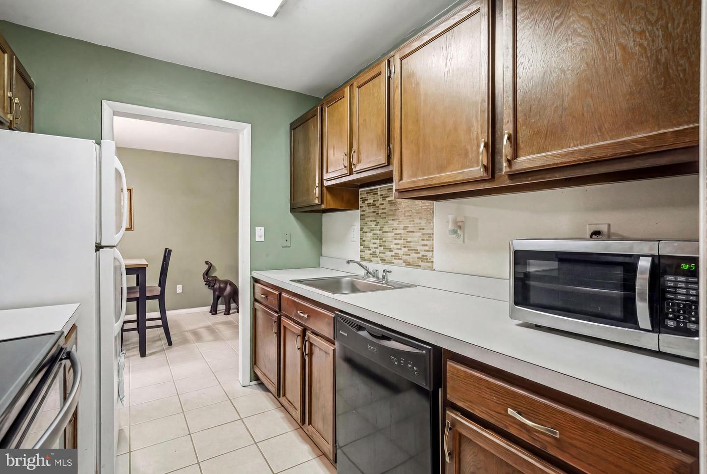 18-a E Daisy Ln #a Property Photo 9