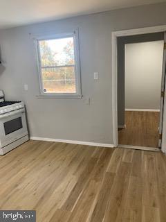 223 Kinsley Rd Property Photo 2