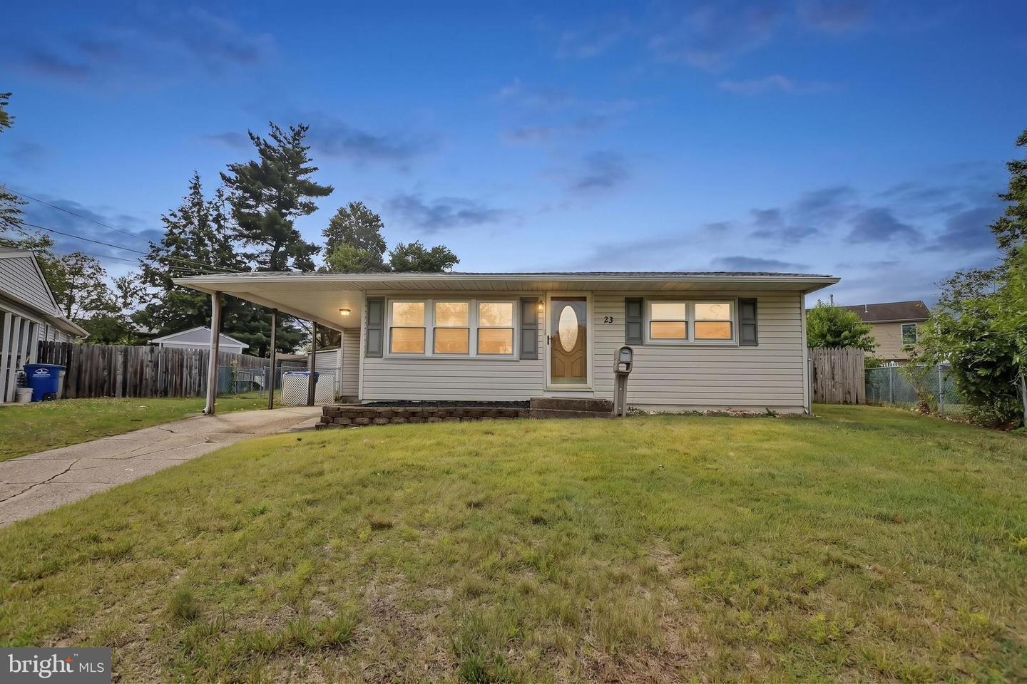 23 Avon Pl Property Photo 1