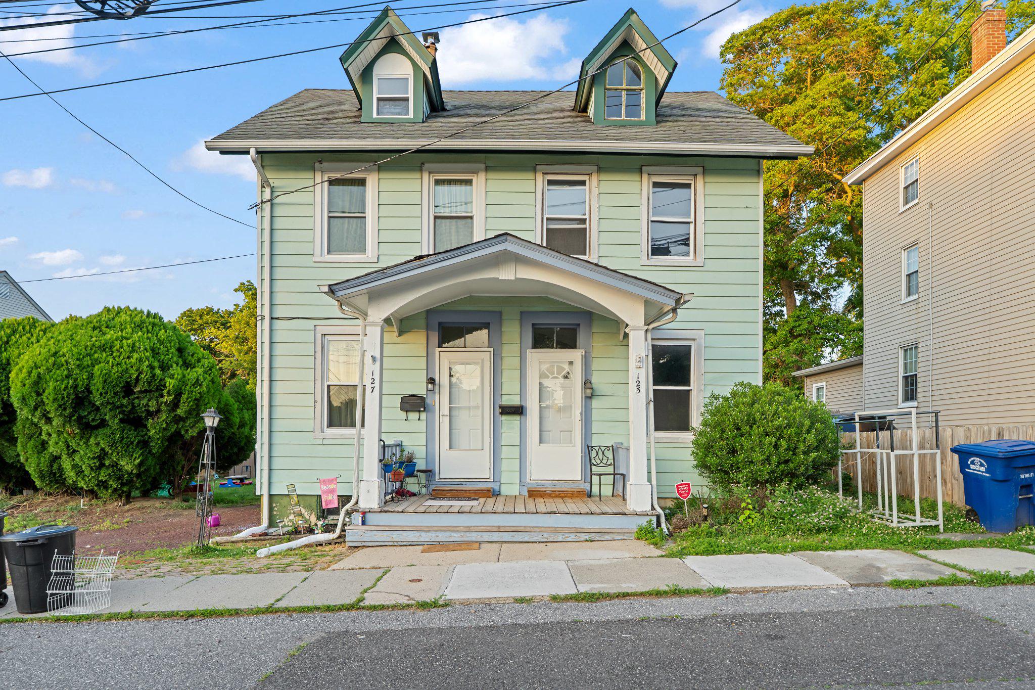 125 Schooley St Property Photo 1