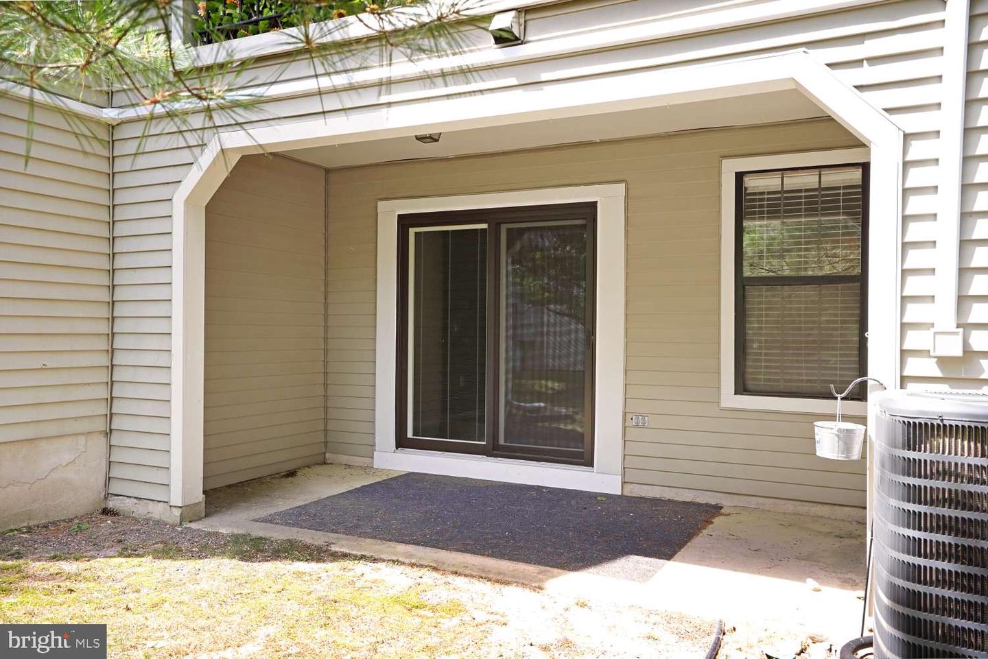 69 Bridgewater Dr Property Photo 24