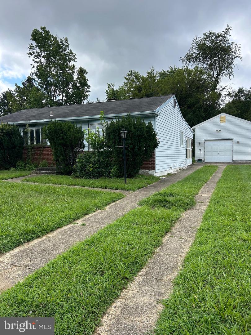 8 Boswell Rd Property Photo 1