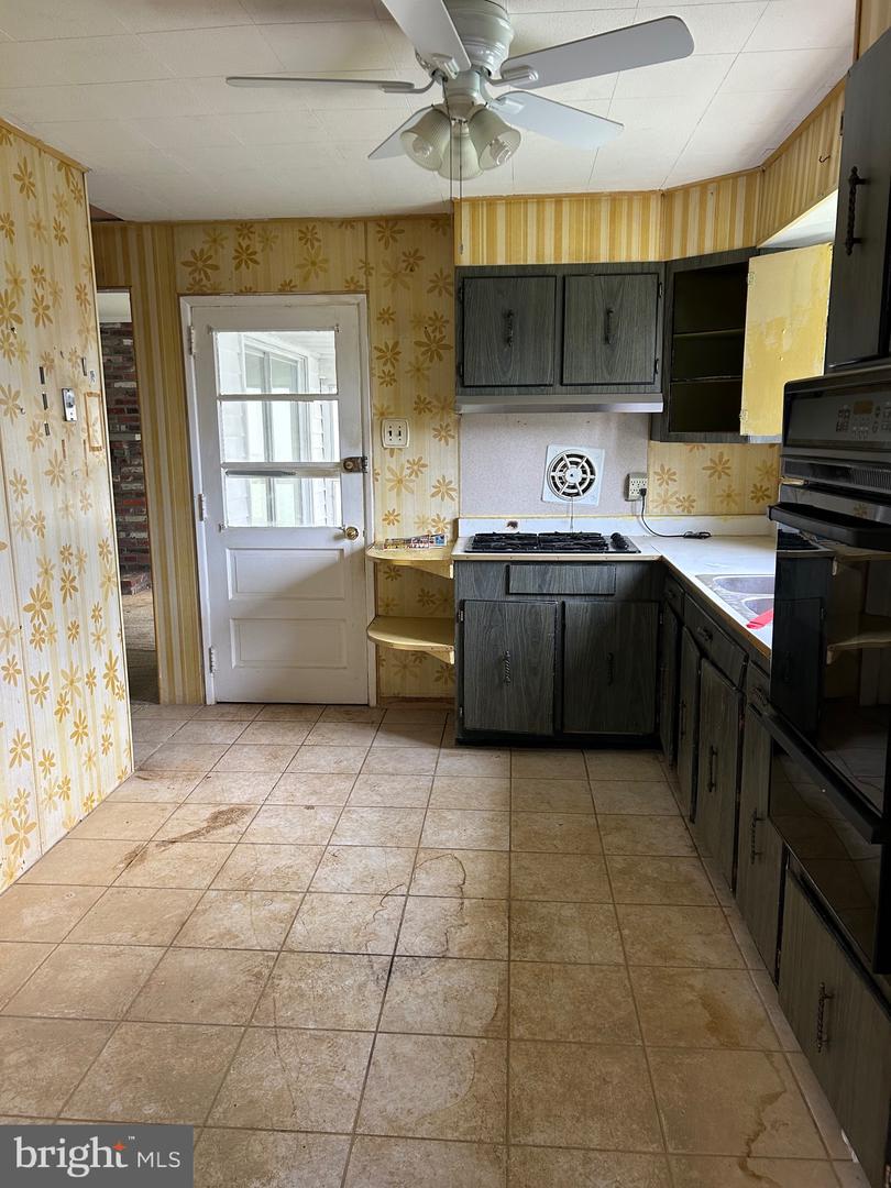 8 Boswell Rd Property Photo 6