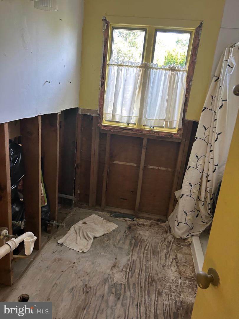 8 Boswell Rd Property Photo 7