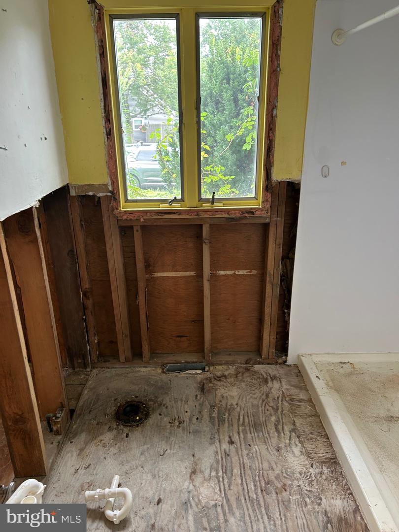 8 Boswell Rd Property Photo 11