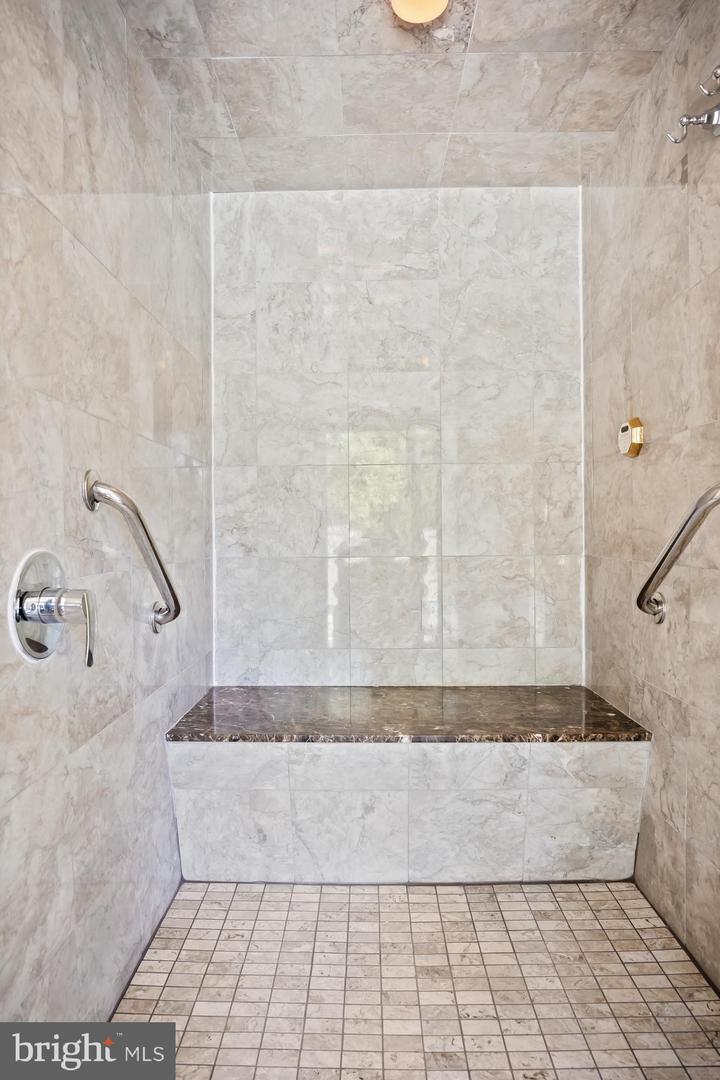 1205 Golf Rd Property Photo 18