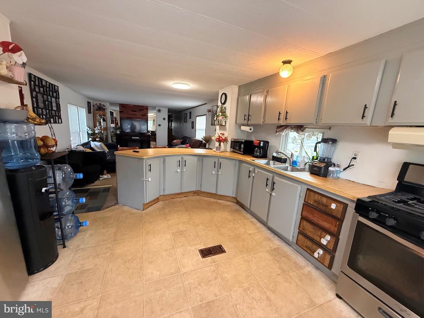 181 Cookstown New Egypt Rd #c39 Property Photo 4