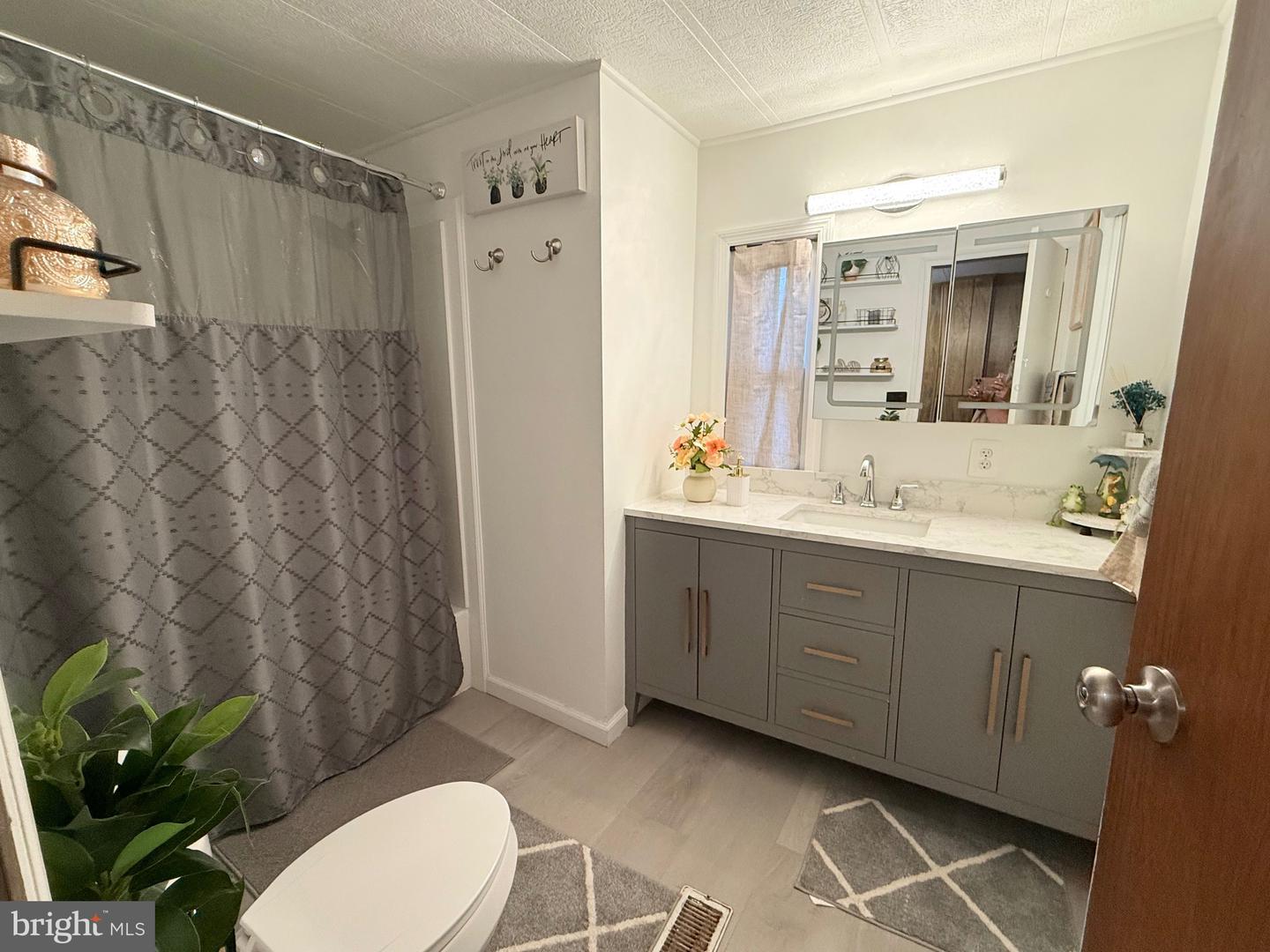 181 Cookstown New Egypt Rd #c39 Property Photo 7