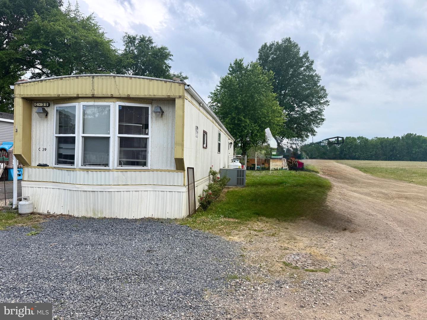 181 Cookstown New Egypt Rd #c39 Property Photo 12