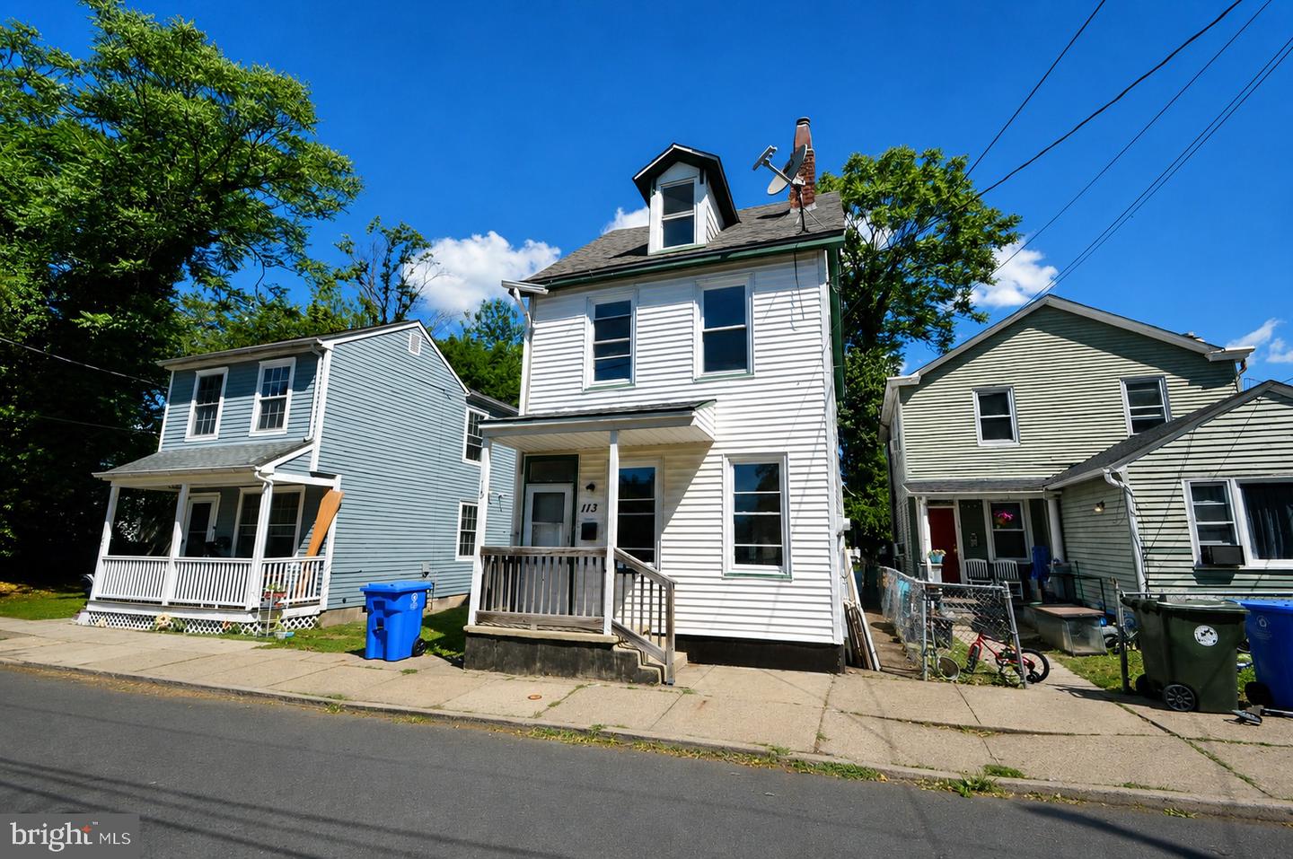 111--113 BARCLAY ST Property Photo 1