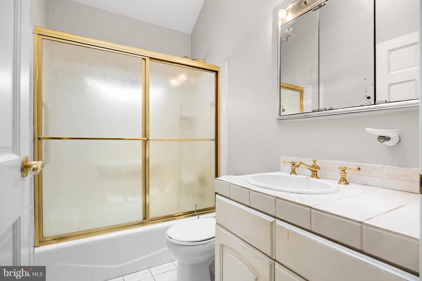 7 E Centennial Dr Property Photo 32