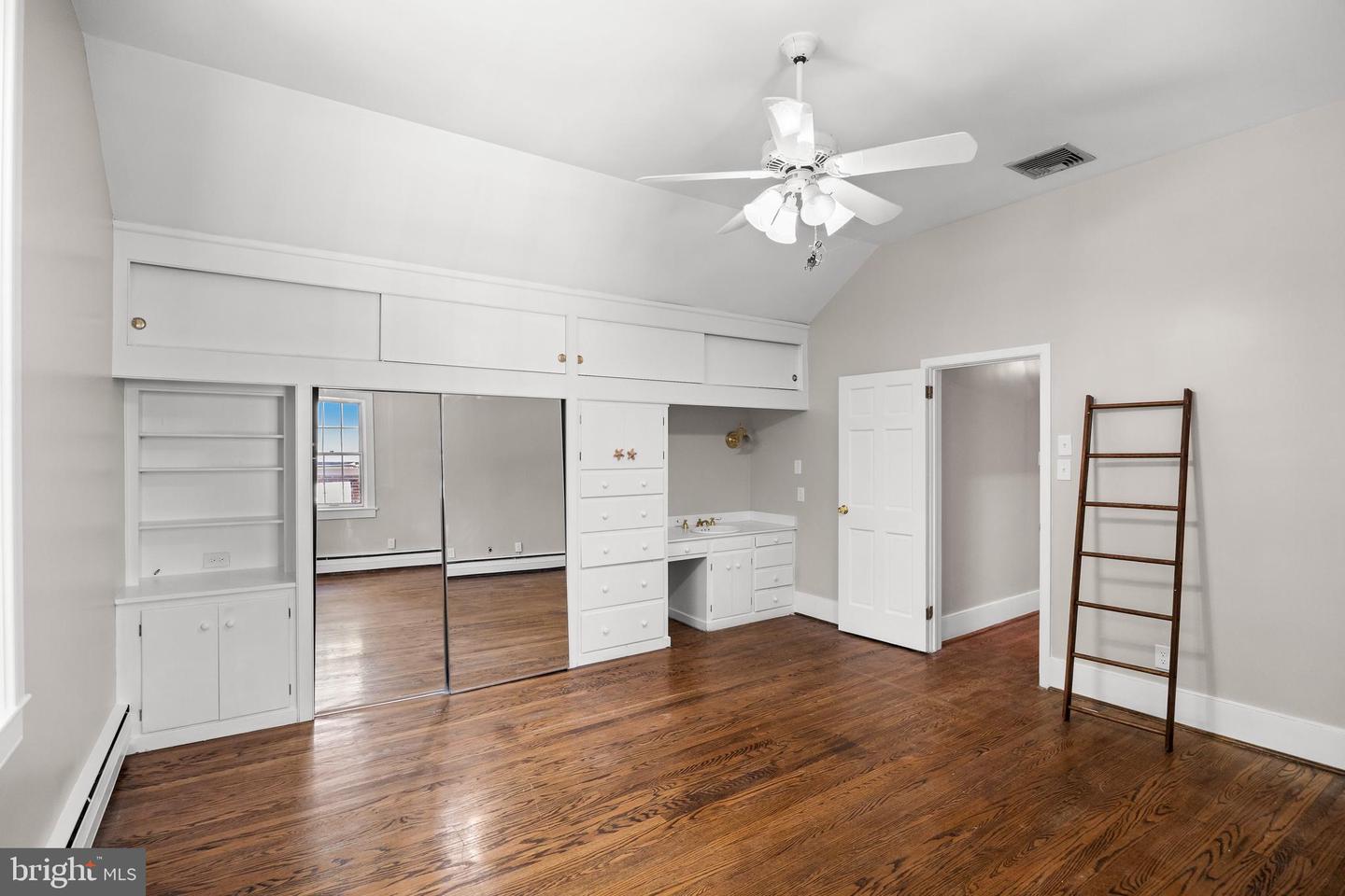 7 E Centennial Dr Property Photo 34