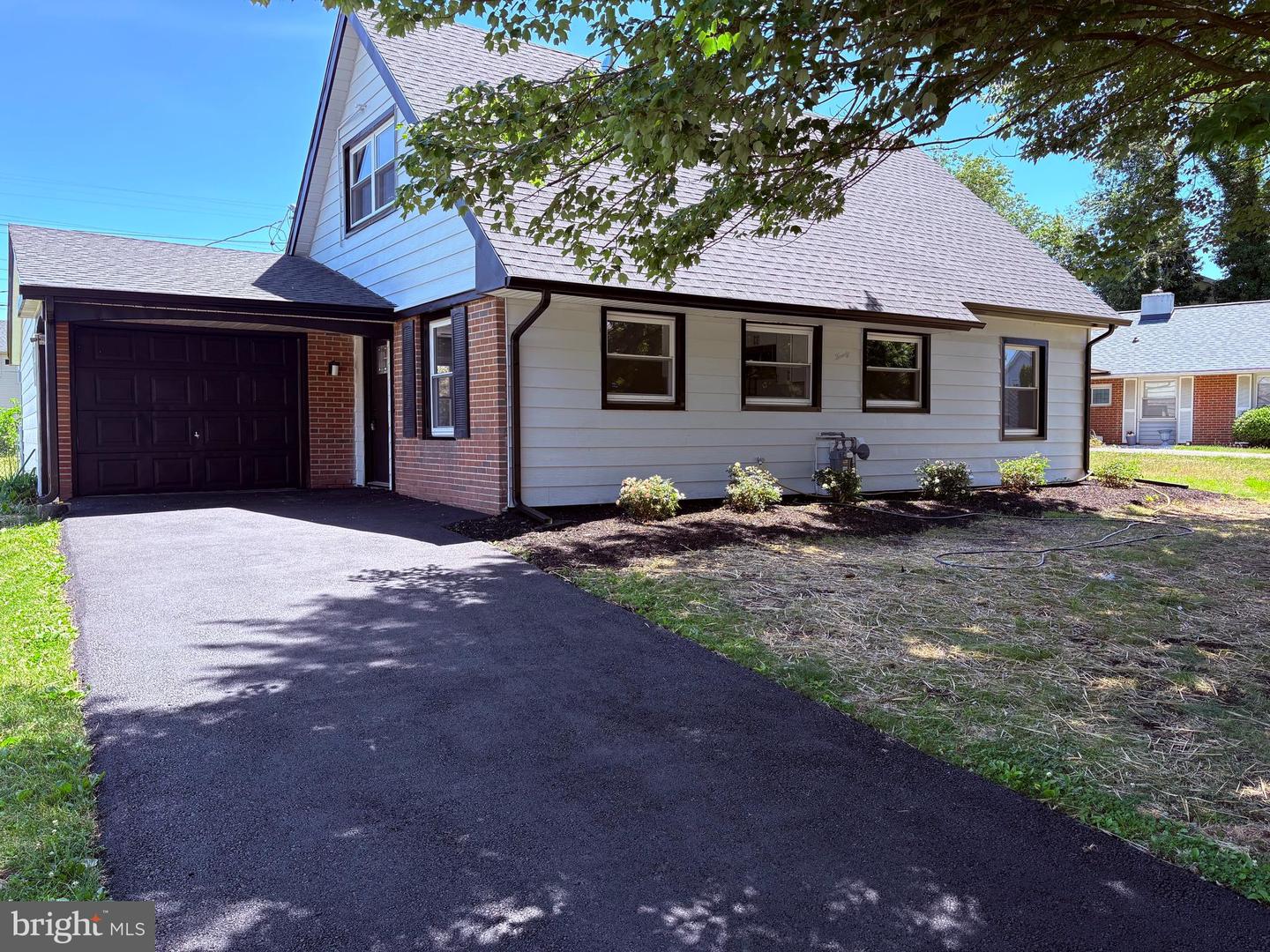 20 MINIATURE LN Property Photo 1