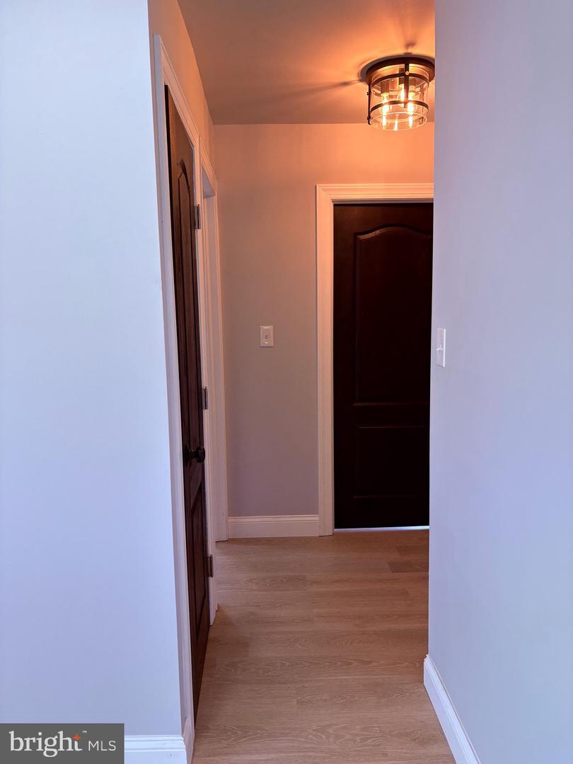 20 Miniature Ln Property Photo 11